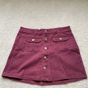 Front button skirt